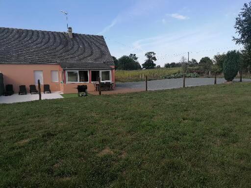 Gite De La Courtoisie Gavray-sur-Sienne Εξωτερικό φωτογραφία