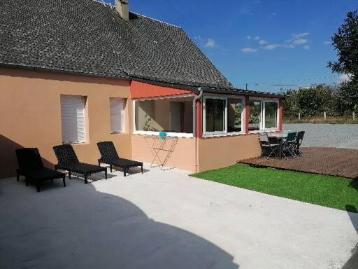 Gite De La Courtoisie Gavray-sur-Sienne Εξωτερικό φωτογραφία